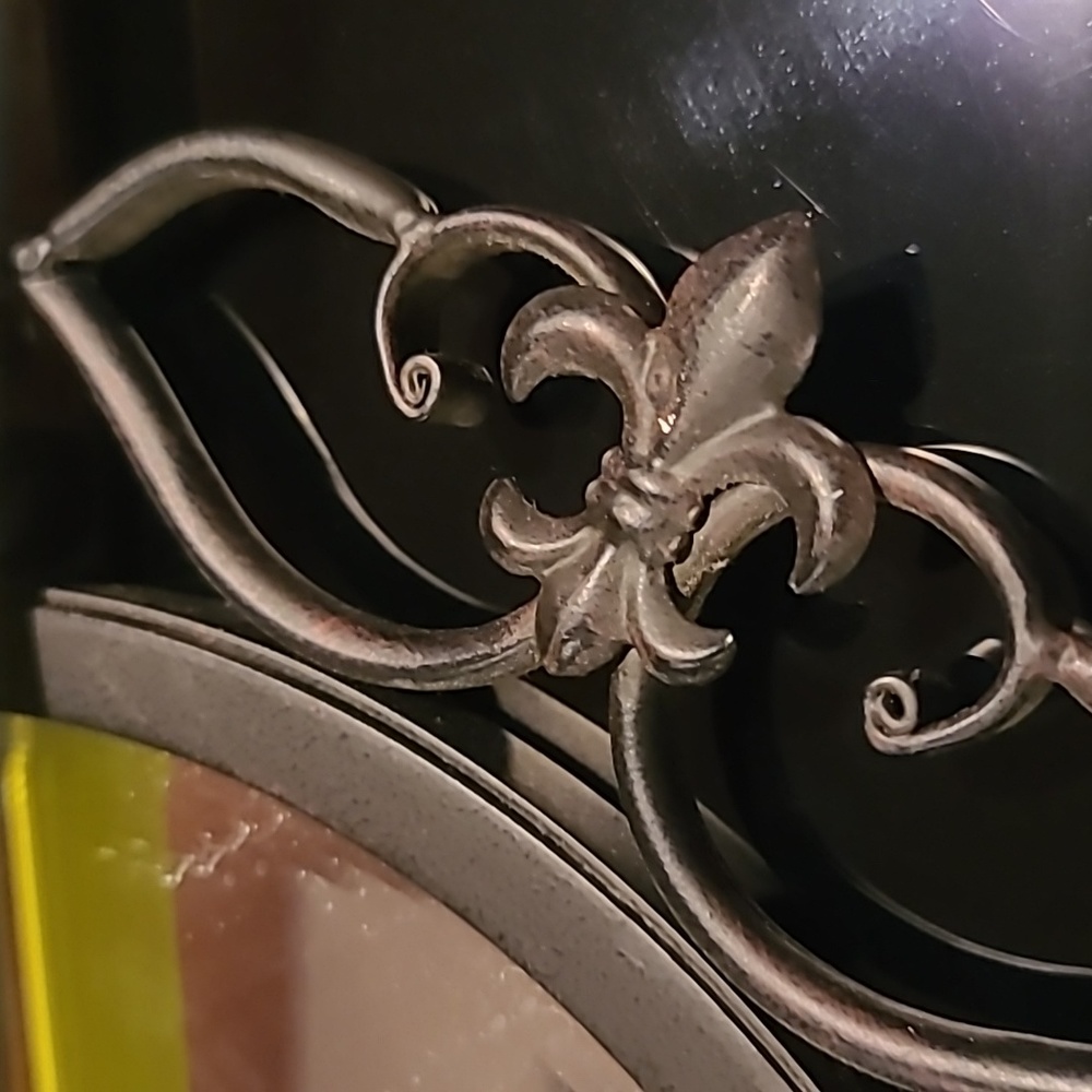 Decorative Mirror - Picture 3 of 4